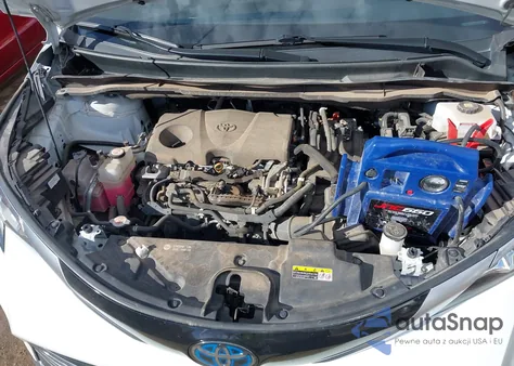 2021 Toyota Sienna Platinum z USA, uszkodzony, nr VIN 5TDERKEC9MS015772